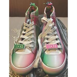 WICKED Top Sneaker Pink Green Women's Sz8.5 ELPHABA GLINDA